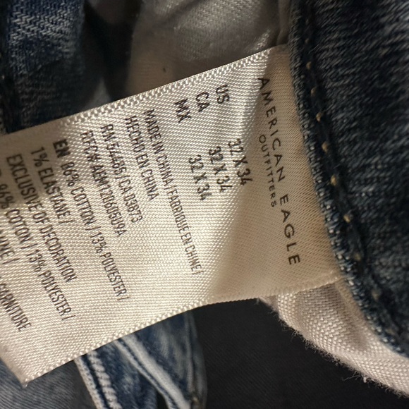 American Eagle like new 32x34 like new - Picture 2 of 3